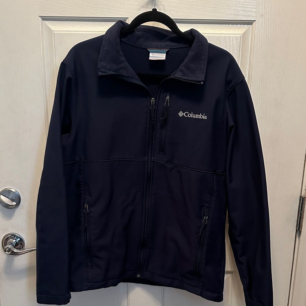 Columbia Men's Navy Performance Jacket Outdoors Adventures Camping Hiking Size M